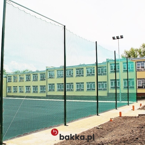 Siatka ochronna zielona na wymiar z tworzywa o oczkach 8x8 cm i wysokości 5 metrów