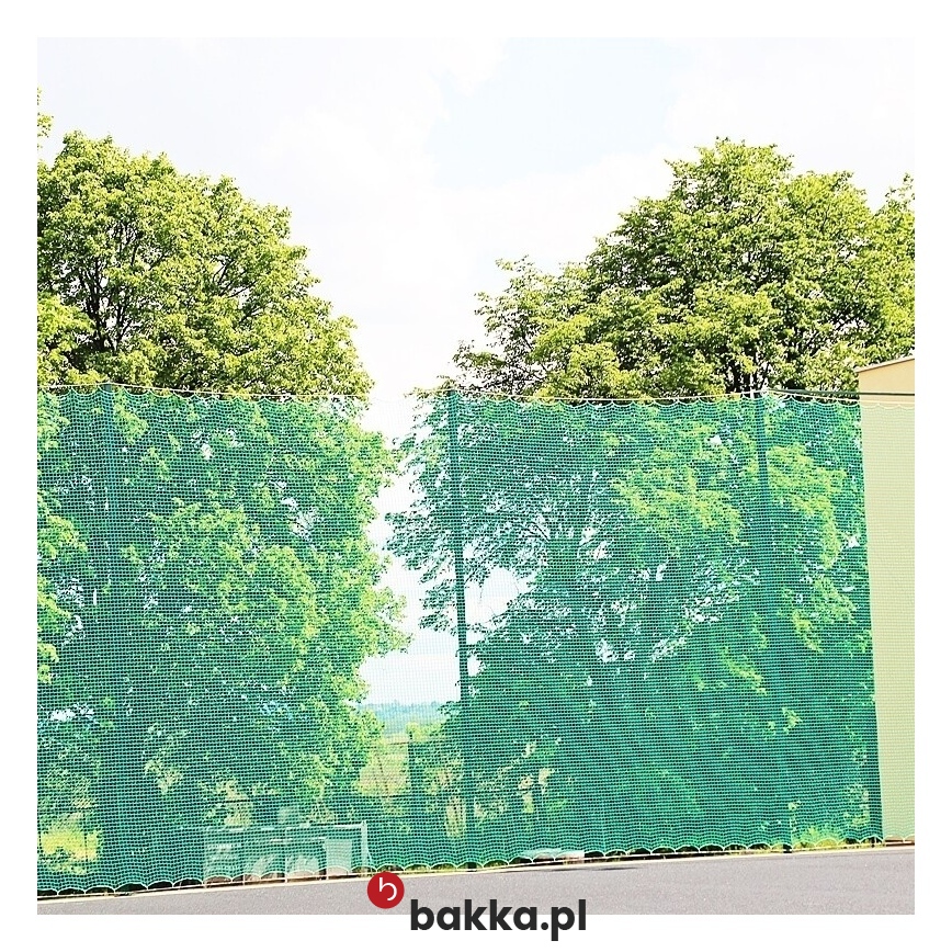 Piłkochwyt 5m wysokości // Piłkochwyt ogrodowy o wysokości 5 metrów z zieloną siatką 10x10 cm
