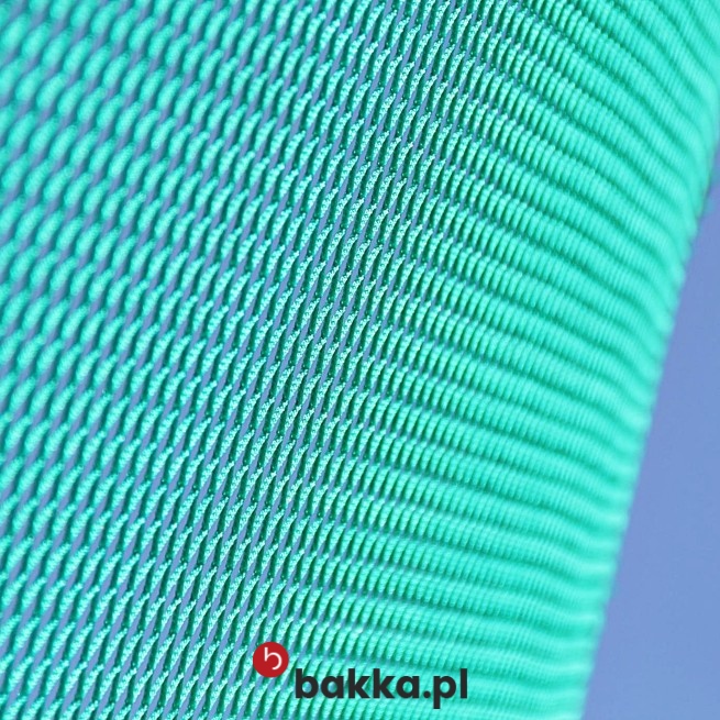   Bakka - Siatka ochronna z polipropylenu o oczkach 1x1 cm, dostępna w kolorach szarym i czarnym. 
