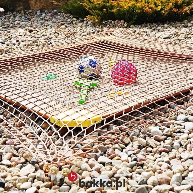 fotografia siatki o gęstym oczku w Bakka