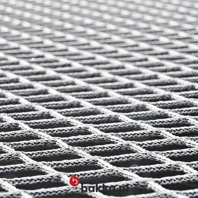   Bakka - Siatka ochronna z tworzywa pleciona na wymiar do zabezpieczeń w kolorach zielonym białym i czarnym 