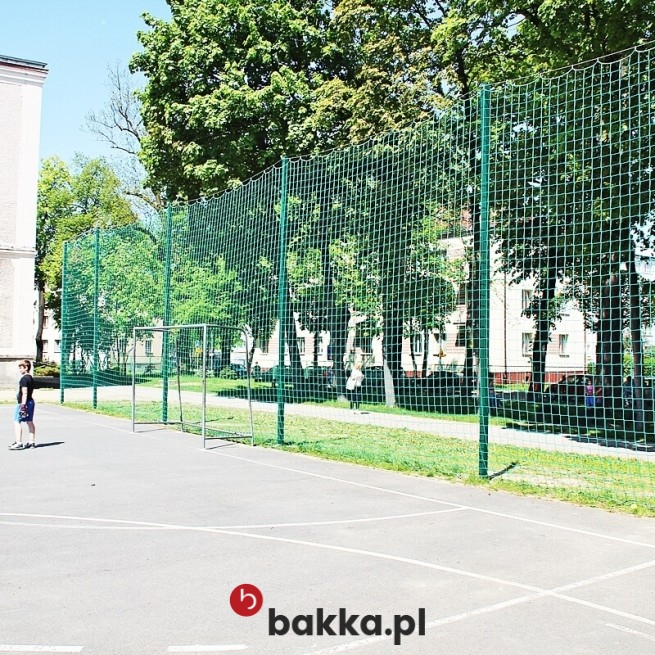 Elastyczna siatka ochronna z polipropylenu do zabezpieczania powierzchni w kolorze zielonym lub grafitowym w Bakka