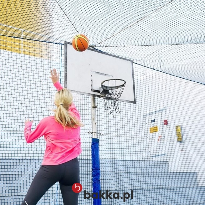 Ogrodzenie boisk sportowych z siatką ochronną w wybranym kolorze w Bakka