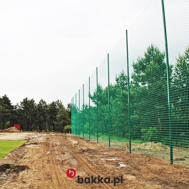  Bakka - Ogrodzenie boiska 
