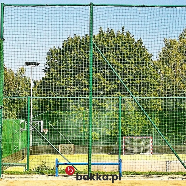 Ogrodzenie boiska sportowego - siatka ochronna z tworzywa pleciona na wymiar pod twoje oczekiwane wymiary zielona lub… w Bakka
