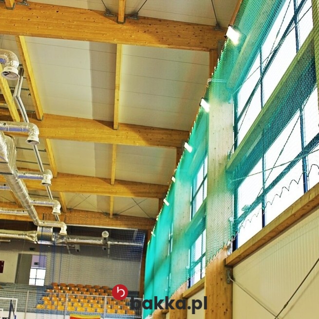  Bakka - Siatki na szkolne hale sportowe 