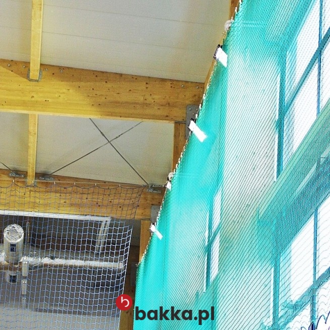   Bakka - Siatki ochronne na hale sportowe wykonywane indywidualnie według potrzeb klienta z trwałego tworzywa o elastycznej strukturze 