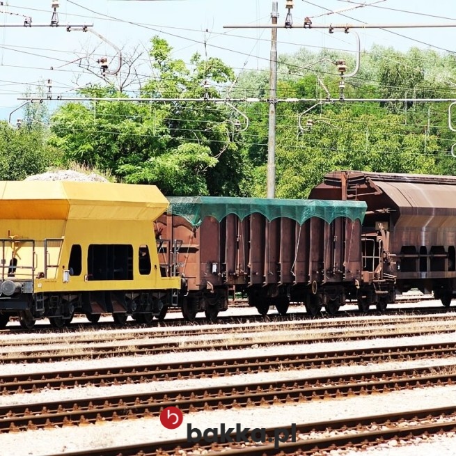  Bakka - Siatka na doka - Siatka na zabezpieczenie ładunek na doka - Zabezpieczenie transportu na busie typie doka siatką 