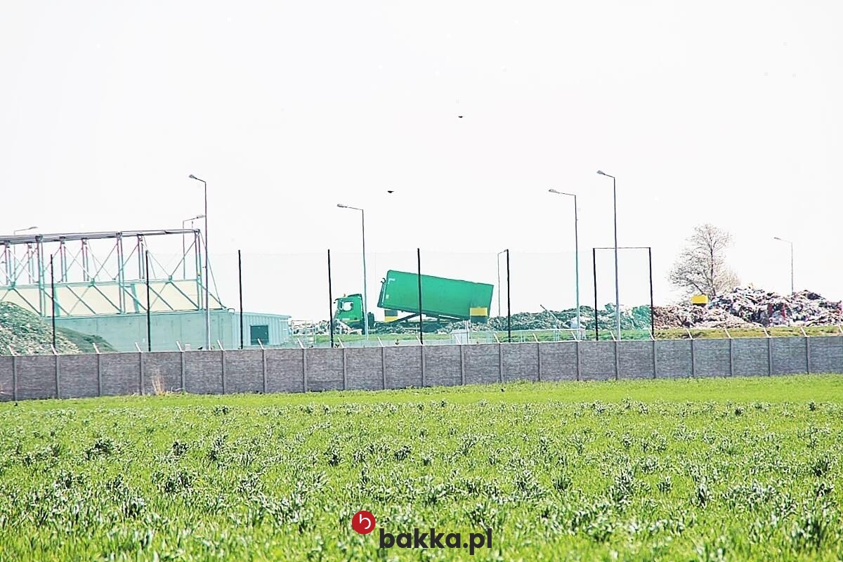   Bakka - Zabezpieczenie Placu Budowy - Siatka ochronna z małymi oczkami na wymiar, wykonana z polipropylenu w wybranym kolorze 