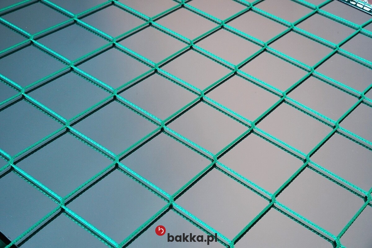   Bakka - Siatka ochronna na wymiar do ogrodzenia dla bażantów - pleciona siatka materiałowa z tworzywa o oczkach 4,5x4,5 cm sprzedawana pod twoje wymiary 