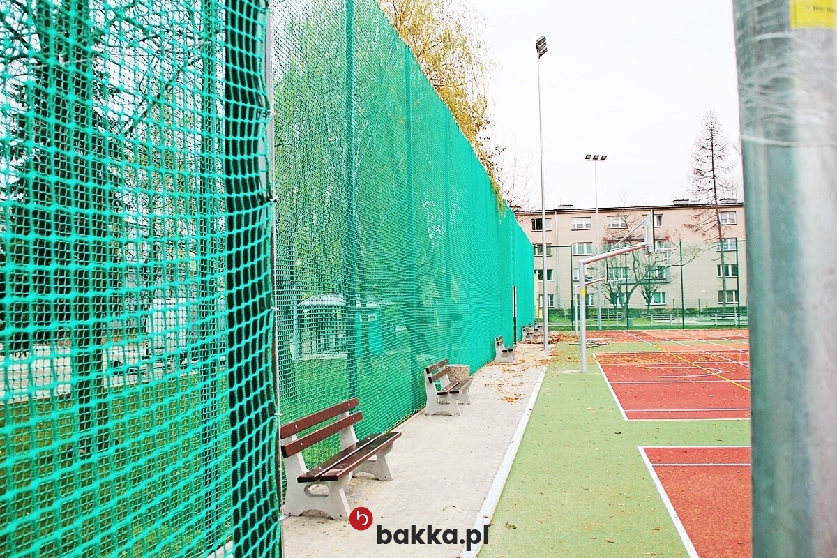  Bakka - Ogrodzenia boisk 