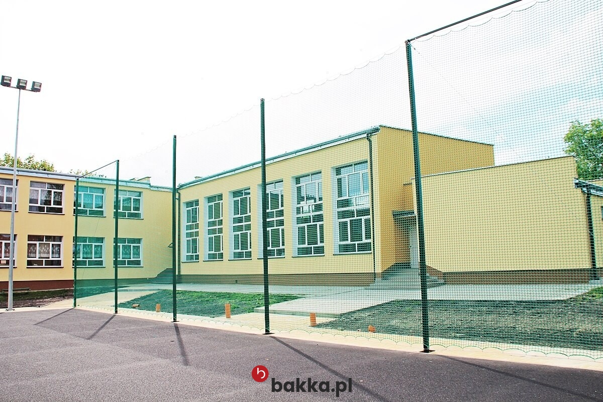  Bakka - Ogrodzenie na boiska 