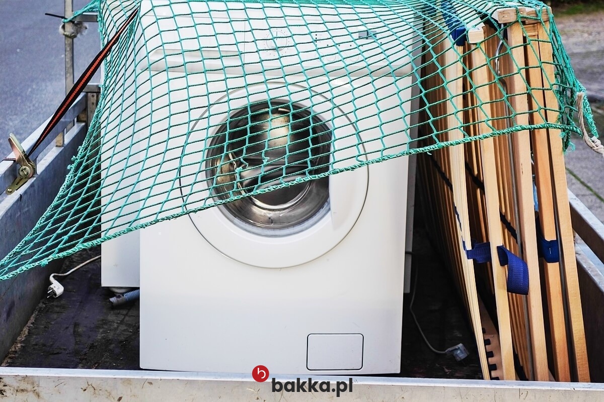   Bakka - Siatka do busa zabezpieczająca o małych oczkach z tworzywa sprzedawana na wymiar w wybranym kolorze z wielkością oczka 1x1 centymetra 