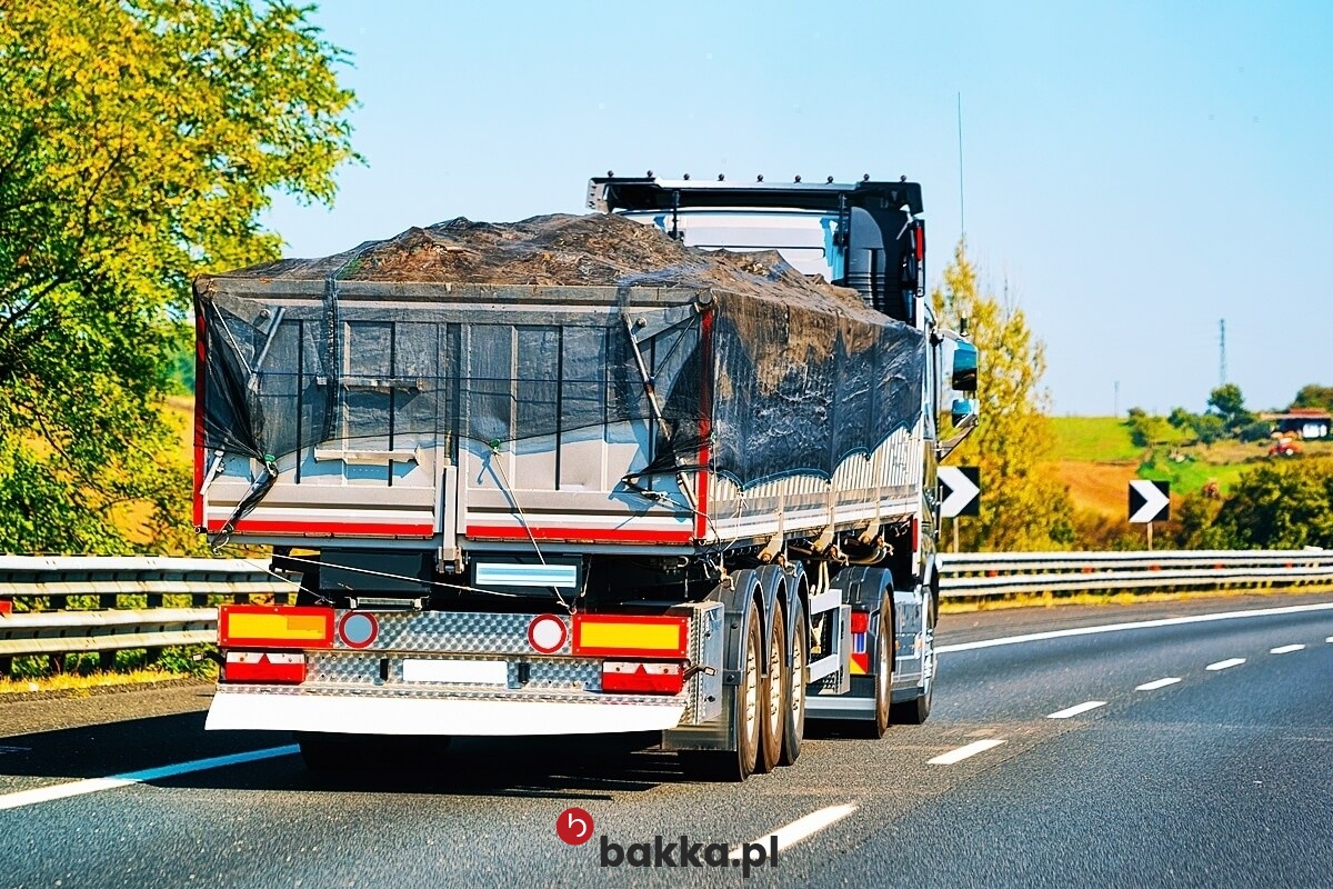  Bakka - Siatki do zabezpieczenia małych kontenerów 