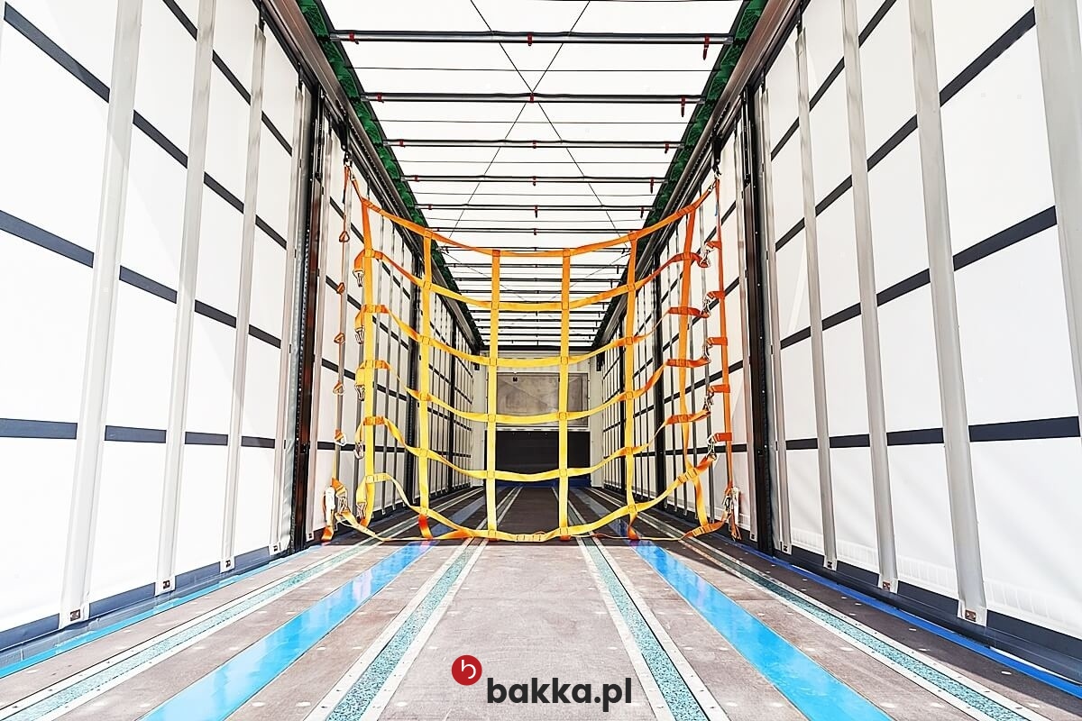   Bakka - Siatka zabezpieczająca na wymiar na półki i regały w busie - zielona lub grafitowa siatka ochronna z tworzywa z obszyciem 